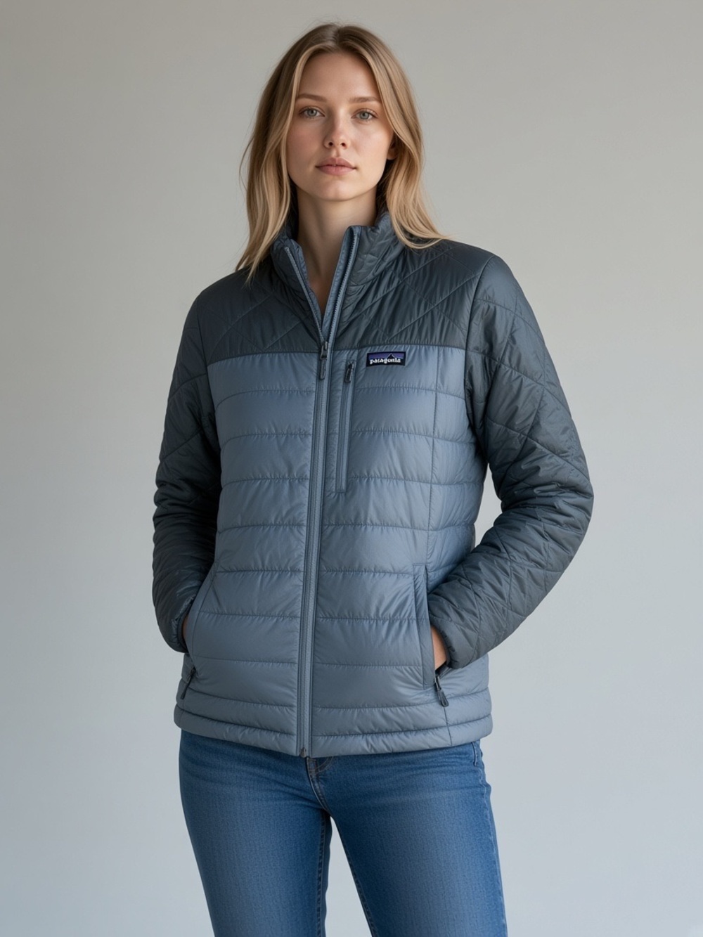 Patagonia Women's Quilted Insulated Jacket - Blue Gray/Charcoal Size Medium